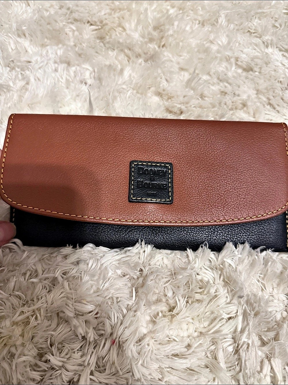 Dooney & Bourke Pebble Grain Continental Clutch Brown & Black
